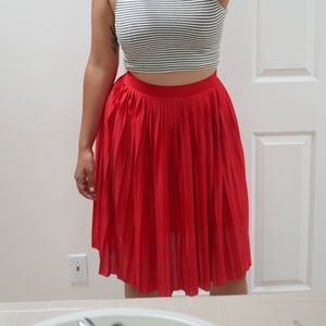 H&M Red Pleated Knee-length Skirt